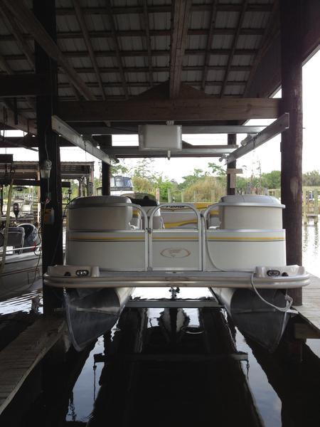 Lunmar 10,000# Galvanized Pontoon Cradle Conversion Kit – Lunmar Boat Lifts